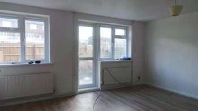  Image of 3 bedroom Property for sale in Moree Way London N18 at Moree Way  Edmonton, N18 2UN
