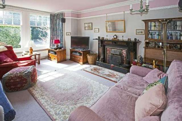  Image of 5 bedroom Semi-Detached house for sale in Morgan Road Reading RG1 at Morgan Road  Reading, RG1 5HQ