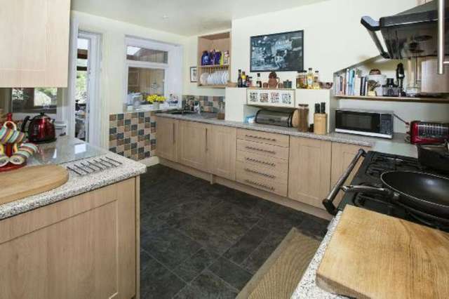  Image of 5 bedroom Semi-Detached house for sale in Morgan Road Reading RG1 at Morgan Road  Reading, RG1 5HQ