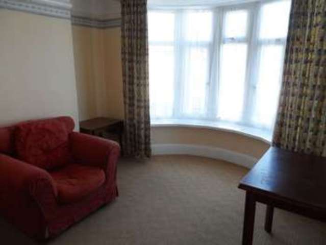  Image of 4 bedroom Semi-Detached house to rent in Mostyn Avenue Carmarthen SA31 at Mostyn Avenue  Carmarthen, SA31 2AH