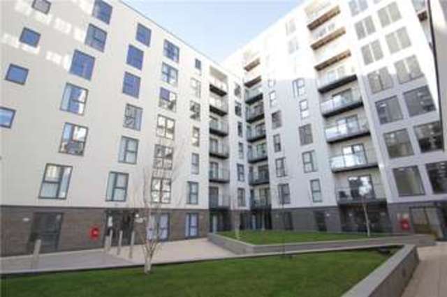  Image of 1 bedroom Apartment for sale in Guildford Road Hook Heath Woking GU22 at Guildford Road Woking Woking, GU22 7WH