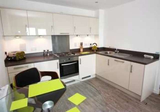  Image of 1 bedroom Apartment for sale in Guildford Road Hook Heath Woking GU22 at Guildford Road Woking Woking, GU22 7WH