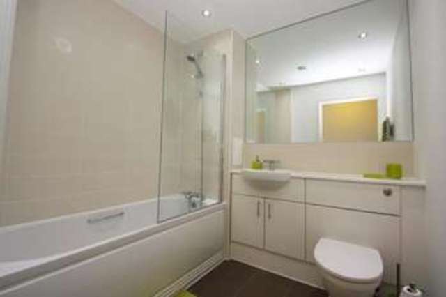  Image of 1 bedroom Apartment for sale in Guildford Road Hook Heath Woking GU22 at Guildford Road Woking Woking, GU22 7WH