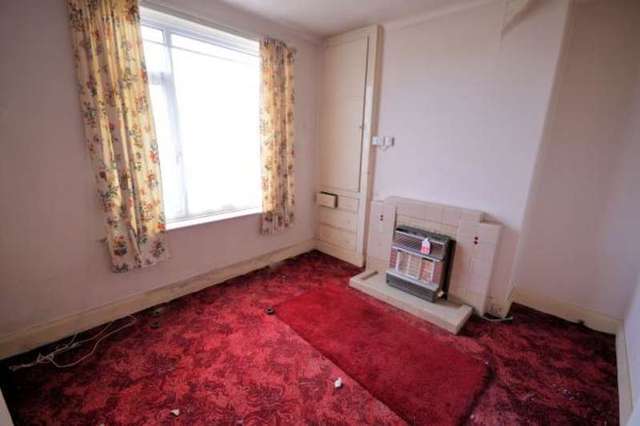  Image of 3 bedroom Semi-Detached house for sale in Newlands Park Road Scarborough YO12 at Newlands Park Road  Scarborough, YO12 6PX