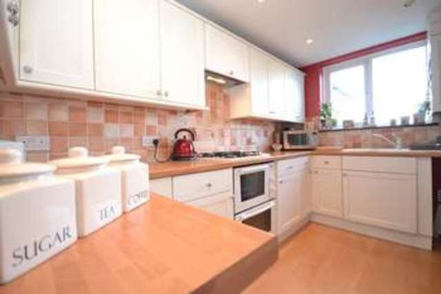  Image of 2 bedroom Terraced house for sale in Horsebridge Hill Newport PO30 at Newport Isle Of Wight, PO30 5TL