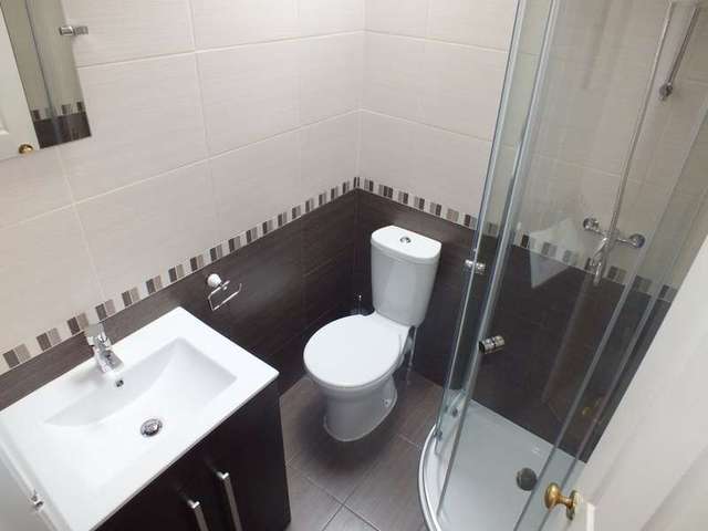  Image of 1 bedroom Detached house to rent in Norfolk Road Reading RG30 at Reading Berkshire Reading, RG30 2EG