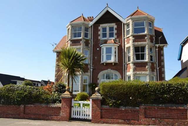  Image of 1 bedroom Flat for sale in De Moulham Road Swanage BH19 at 5 De Moulham Road  Swanage, BH19 1NR