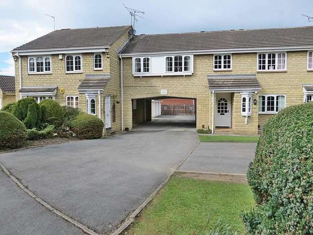  Image of 2 bedroom Flat for sale in Oakdene Vale Shadwell Leeds LS17 at Leeds LS17 Leeds, LS17 8XT