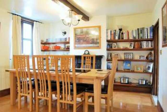  Image of 3 bedroom Semi-Detached house for sale in Bennetts Hill Offenham Evesham WR11 at 1 Bennetts Hill Offenham Evesham, WR11 8RN