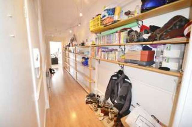  Image of 2 bedroom Flat to rent in Old Orchard Road Eastbourne BN21 at Eastbourne, BN21 1DD