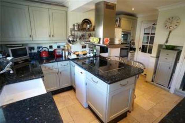  Image of 3 bedroom Semi-Detached house for sale in Old Road Crayford Dartford DA1 at Crayford Dartford Crayford, DA1 4DN