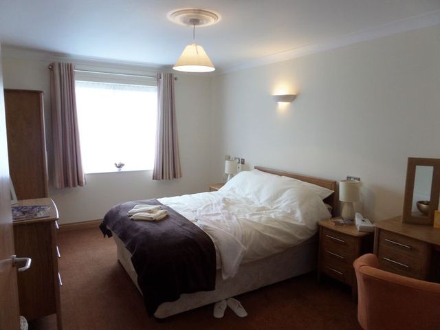  Image of 1 bedroom Flat to rent in Torun Way Swindon SN25 at Orchid Court Torun way Swindon, SN25 1TA