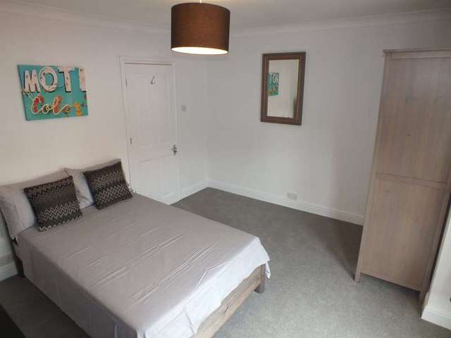  Image of 1 bedroom Detached house to rent in Ormsby Street Reading RG1 at Reading Berkshire Reading, RG1 7YR