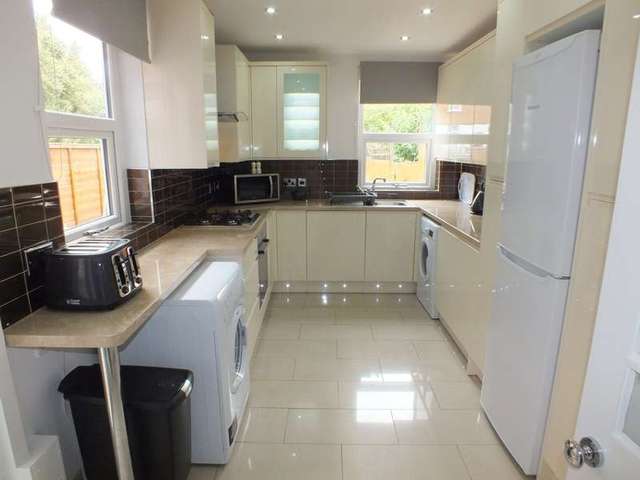  Image of 1 bedroom Detached house to rent in Ormsby Street Reading RG1 at Reading Berkshire Reading, RG1 7YR