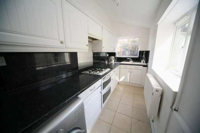  Image of 2 bedroom Terraced house to rent in Park Road Waterfoot Rossendale BB4 at PARK ROAD WATERFOOT ROSSENDALE, BB4 9BW