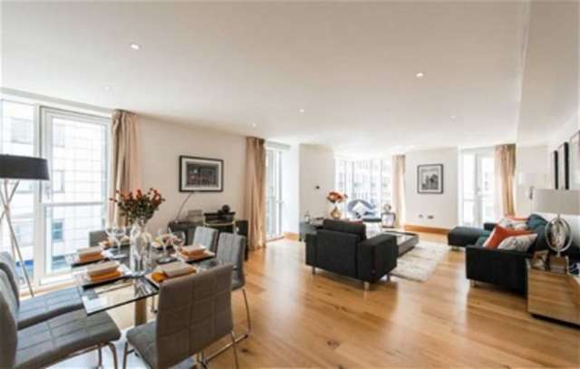  Image of 3 bedroom Flat to rent in Baker Street London NW1 at London, NW1 6XE