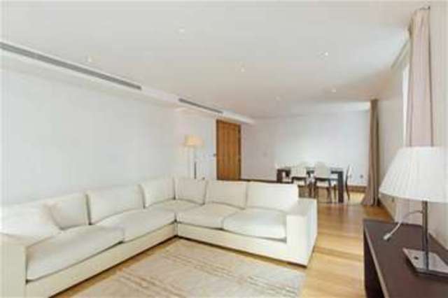  Image of 3 bedroom Flat to rent in Baker Street London NW1 at London, NW1 6XE