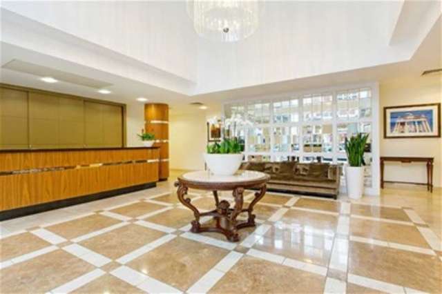  Image of 3 bedroom Flat to rent in Baker Street London NW1 at London, NW1 6XE