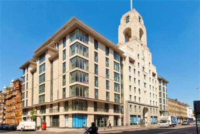 Image of 3 bedroom Flat to rent in Baker Street London NW1 at London, NW1 6XE