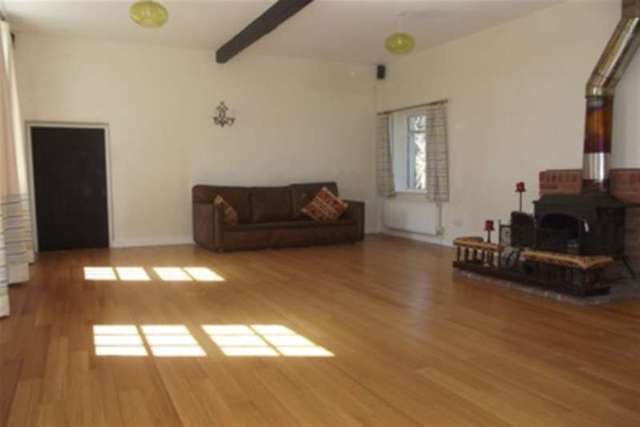  Image of 1 bedroom Detached house to rent in The Broadway Petham Canterbury CT4 at Canterbury, CT4 5RX