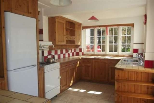  Image of 1 bedroom Detached house to rent in The Broadway Petham Canterbury CT4 at Canterbury, CT4 5RX