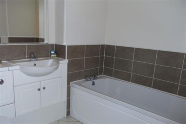  Image of 2 bedroom Flat to rent in Philips Wynd Hamilton ML3 at Hamilton South Lanarkshire South Lanarkshire, ML3 8PA