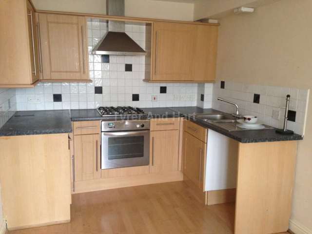  Image of 2 bedroom Apartment to rent in Esonwood Road Whiston Prescot L35 at Pinfold Court, Esonwood Road Whiston Prescot, L35 3BA