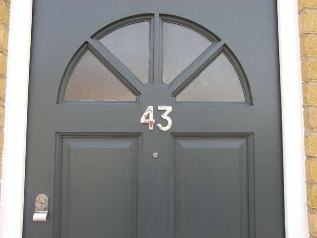  Image of 1 bedroom End of Terrace for sale in Pinner Green Pinner HA5 at Pinner Middlesex, HA5 2AF