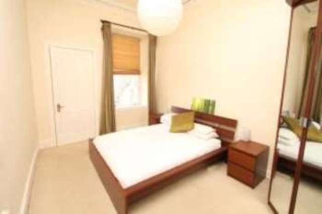  Image of 2 bedroom Flat for sale in Pollokshaws Road Glasgow G41 at Glasgow Lanarkshire Glasgow, G41 3NG