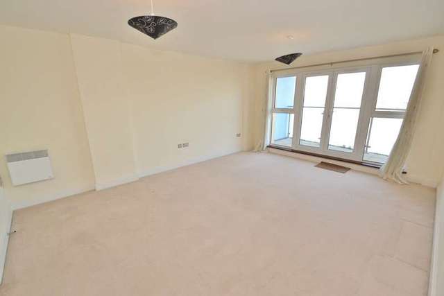  Image of 2 bedroom Flat to rent in Lifeboat Quay Poole BH15 at Lifeboat Quay  Poole, BH15 1LS