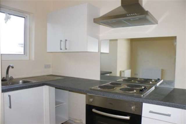  Image of 1 bedroom Flat to rent in Ayton Drive Portland DT5 at Portland, DT5 1FB