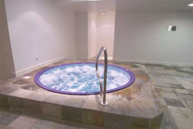  Image of 1 bedroom Flat to rent in Ayton Drive Portland DT5 at Portland, DT5 1FB