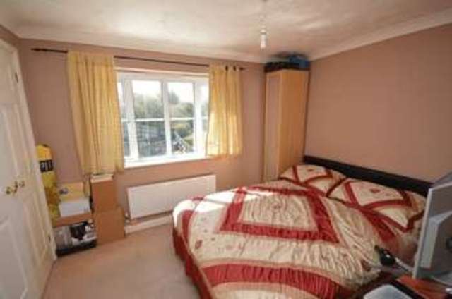  Image of 2 bedroom Detached house for sale in Portland Ride Houghton Regis Dunstable LU5 at Portland Ride  Houghton Regis, LU5 5FP