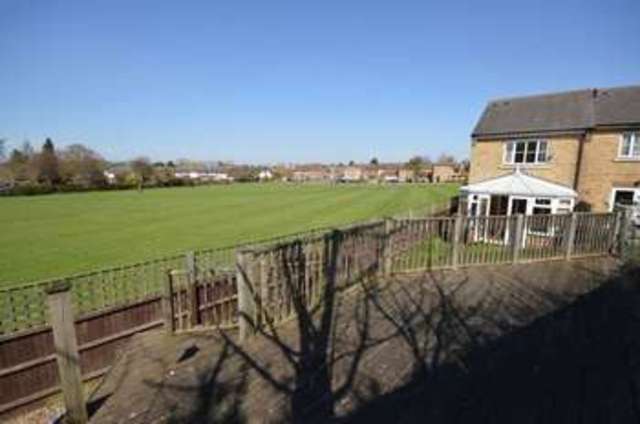  Image of 2 bedroom Detached house for sale in Portland Ride Houghton Regis Dunstable LU5 at Portland Ride  Houghton Regis, LU5 5FP