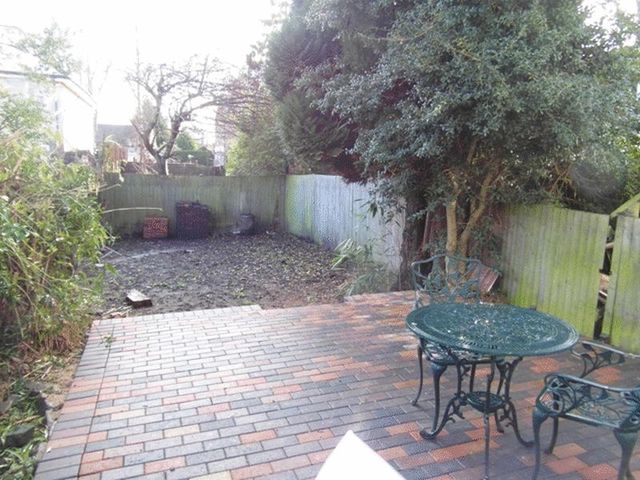  Image of 2 bedroom Flat for sale in Princess Road Croydon CR0 at Princess Road  CROYDON, CR0 2QZ