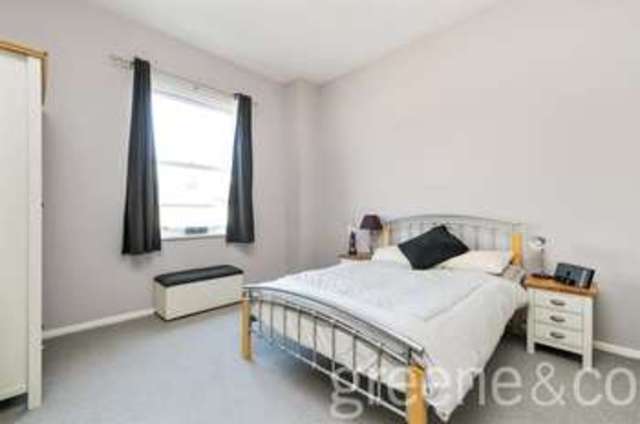  Image of 1 bedroom Flat for sale in Princess Road London NW6 at London  Kilburn Park, NW6 5QT