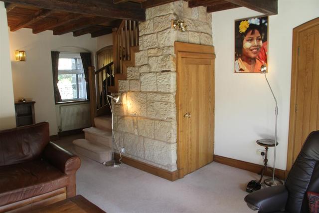  Image of 3 bedroom Semi-Detached house for sale in Princess Street Rawdon Leeds LS19 at Rawdon Leeds Rawdon, LS19 6BS