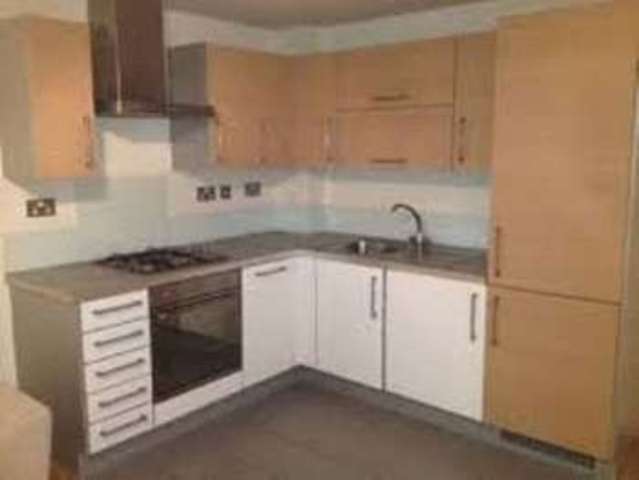  Image of Property to rent in Queen Mary Avenue London E18 at Queen Mary Avenue  London, E18 2FP