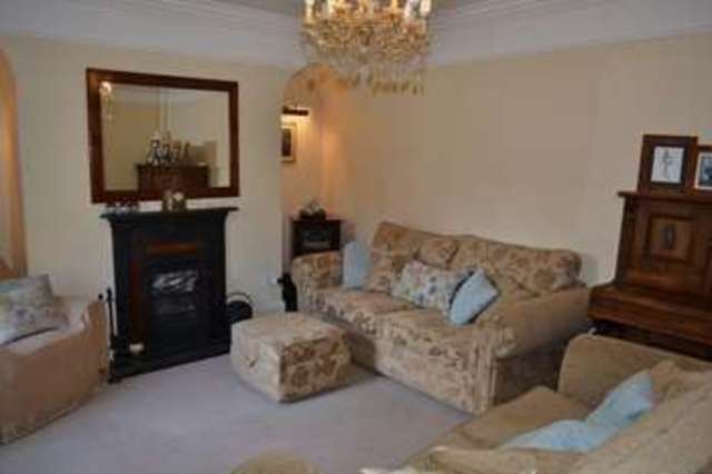  Image of 5 bedroom Detached house for sale in Queen Street Kirton Lindsey Gainsborough DN21 at Queen Street  Kirton in Lindsey, DN21 4NS