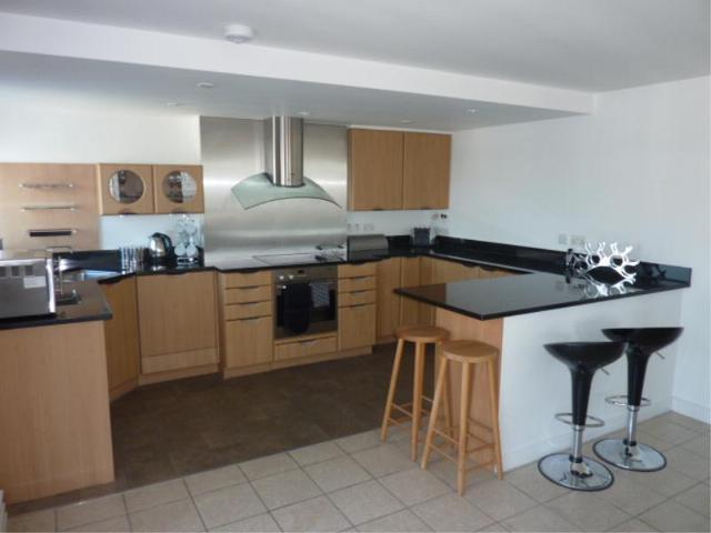  Image of 3 bedroom Flat to rent in Paradise Street Birmingham B1 at Birmingham, B1 2AH