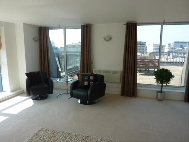  Image of 3 bedroom Flat to rent in Paradise Street Birmingham B1 at Birmingham, B1 2AH