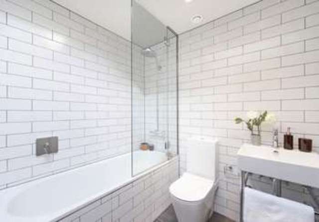  Image of 2 bedroom Flat for sale in Queensbridge Road London E8 at Queensbridge Road  London, E8 3NH