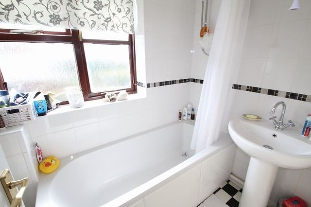  Image of 1 bedroom Terraced house to rent in Railton Jones Close Stoke Gifford Bristol BS34 at Railton Jones Close Stoke Gifford BRISTOL, BS34 8XY