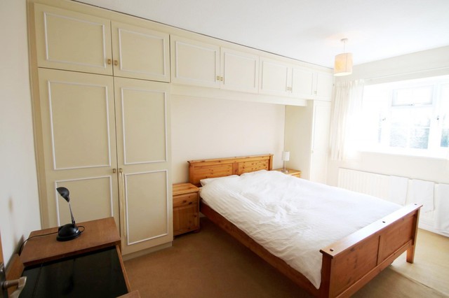  Image of 2 bedroom Flat to rent in Raymer Close St. Albans AL1 at Raymer Close  St Albans, AL1 3QJ