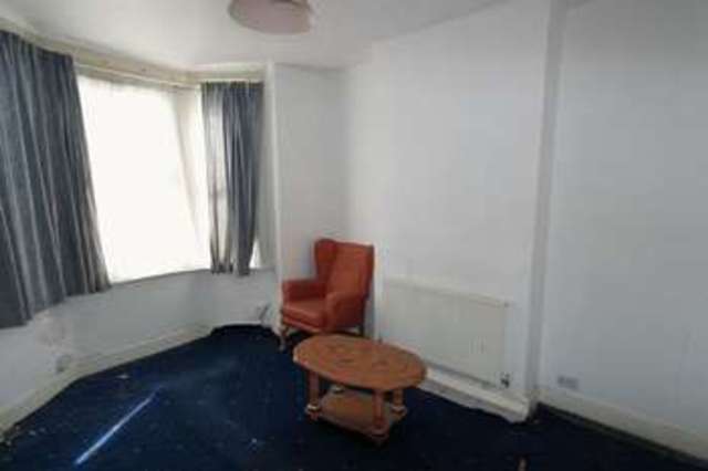  Image of 3 bedroom Terraced house for sale in Reidhaven Road London SE18 at Reidhaven Road  Plumstead, SE18 1BN