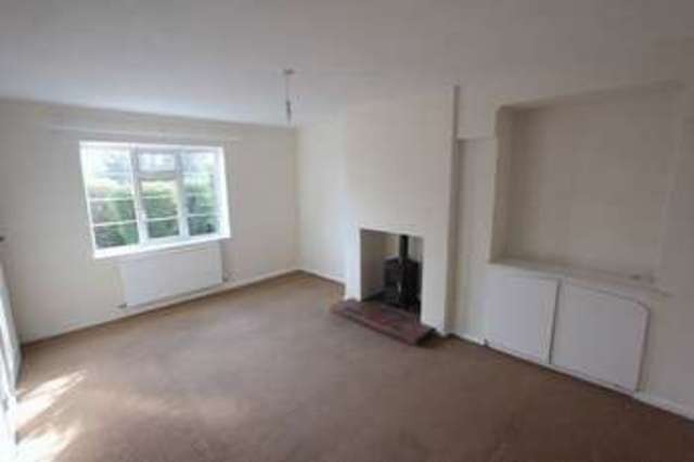  Image of 3 bedroom Terraced house to rent in Rhewl Ruthin LL15 at Rhewl  Ruthin, LL15 2UB