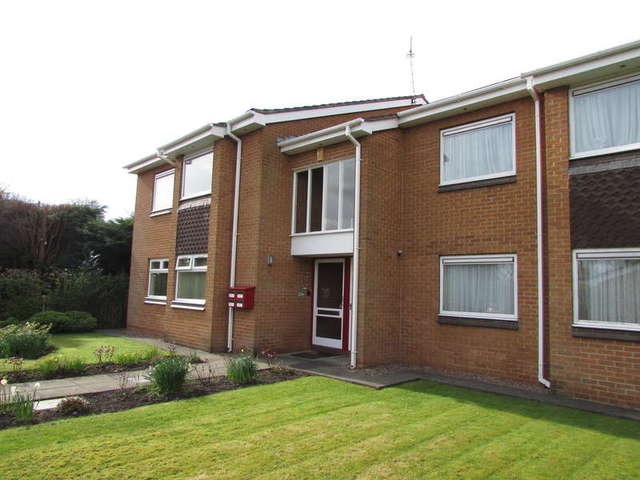  Image of 2 bedroom Ground Flat for sale in Riddings Lane Hartford Northwich CW8 at Hartford Northwich Hartford, CW8 1NB