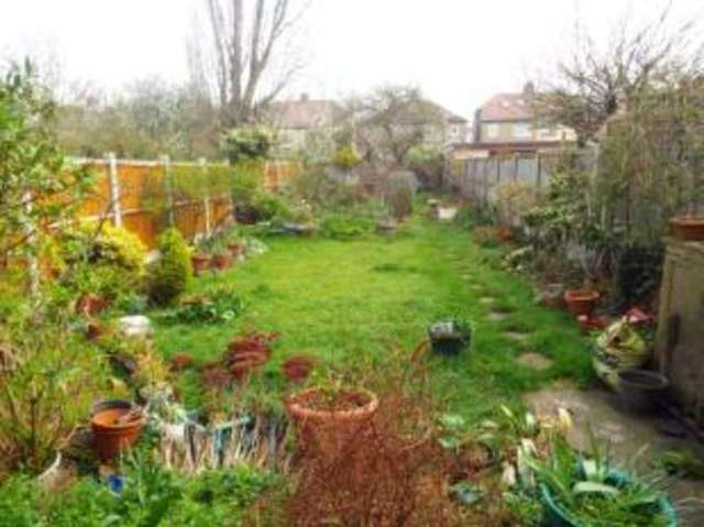  Image of 3 bedroom End of Terrace for sale in Hainault Road Romford RM5 at Romford  Collier Row, RM5 3AP