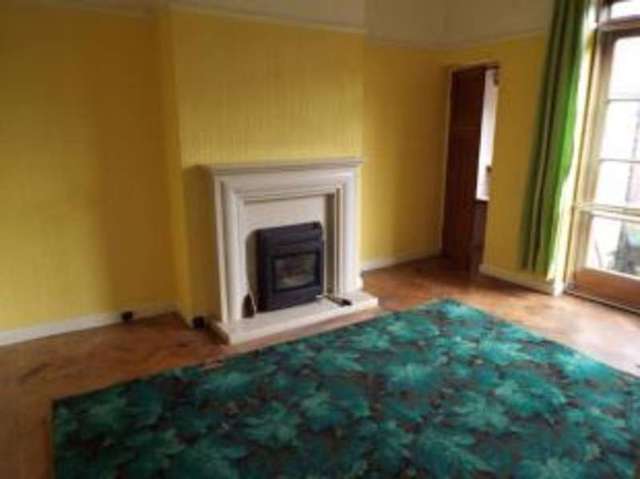  Image of 3 bedroom End of Terrace for sale in Hainault Road Romford RM5 at Romford  Collier Row, RM5 3AP