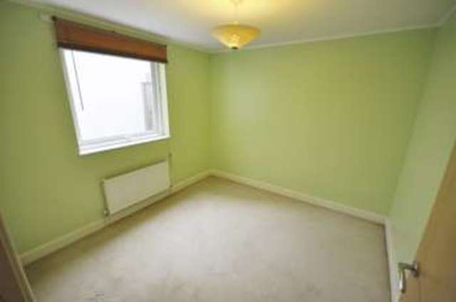  Image of 2 bedroom Flat to rent in Rose And Crown Passage Cheltenham GL50 at Rose and Crown Passage  Cheltenham, GL50 4EG